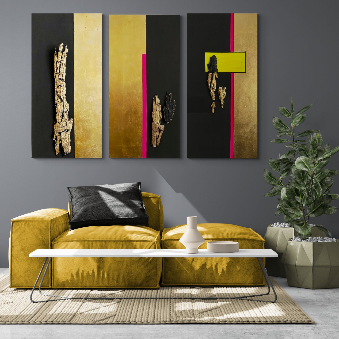 Triptychon in Black and Gold